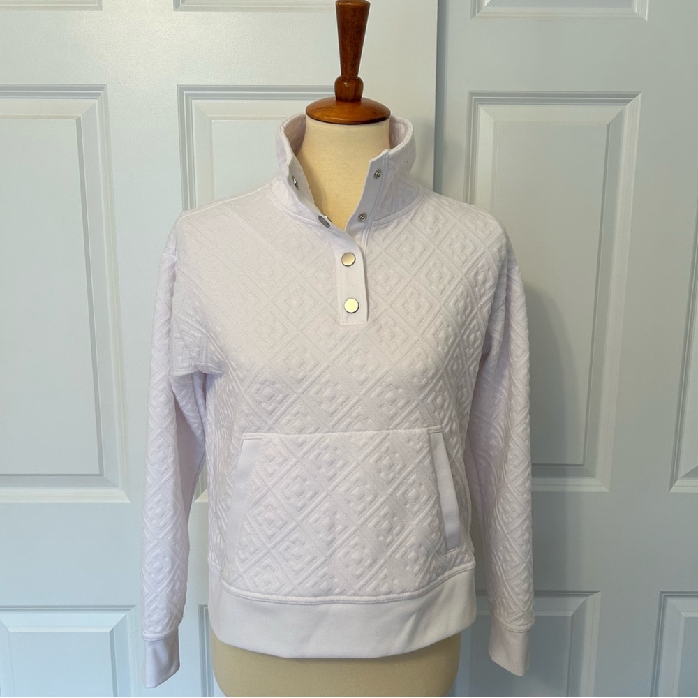 🌴Tommy Bahama White Quilted Pullover Sweatshirt